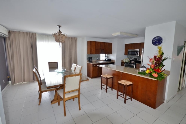 Hotel Festiva Atrium Beach Resort And Spa (Simson Bay Village)